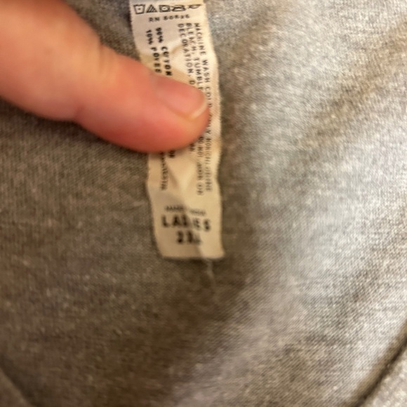 Navy Mom Gray Tshirt Size XL - Good Condition - Picture 2 of 2